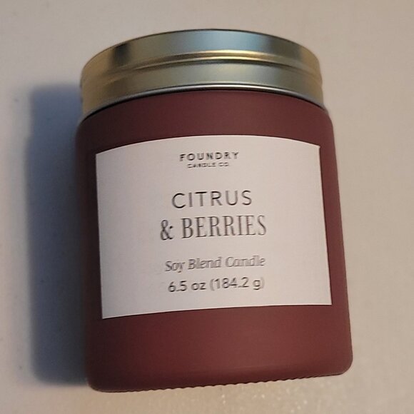 NWT Foundry Soy Jar Candle - Picture 1 of 6